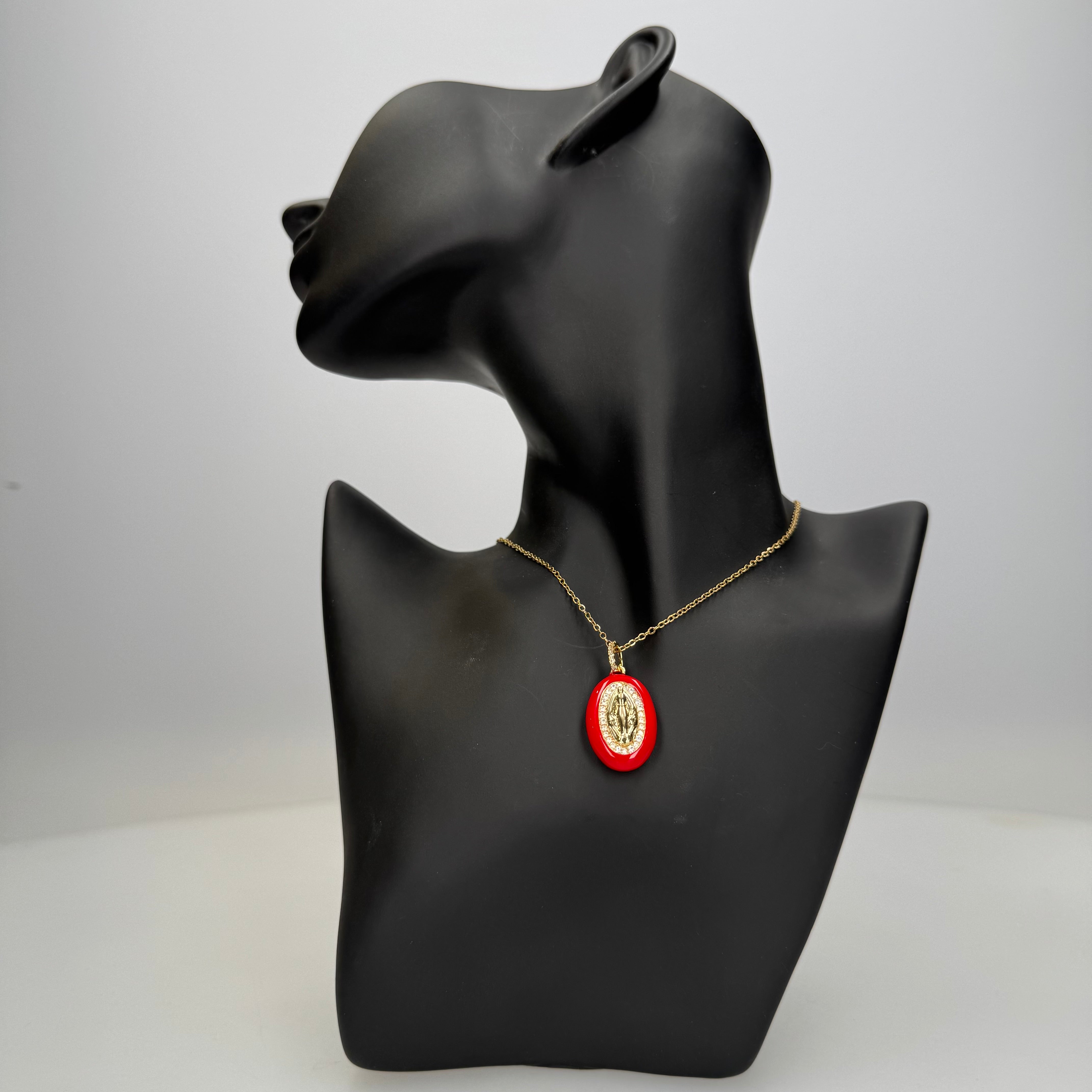 Collana Madonnina in Resina