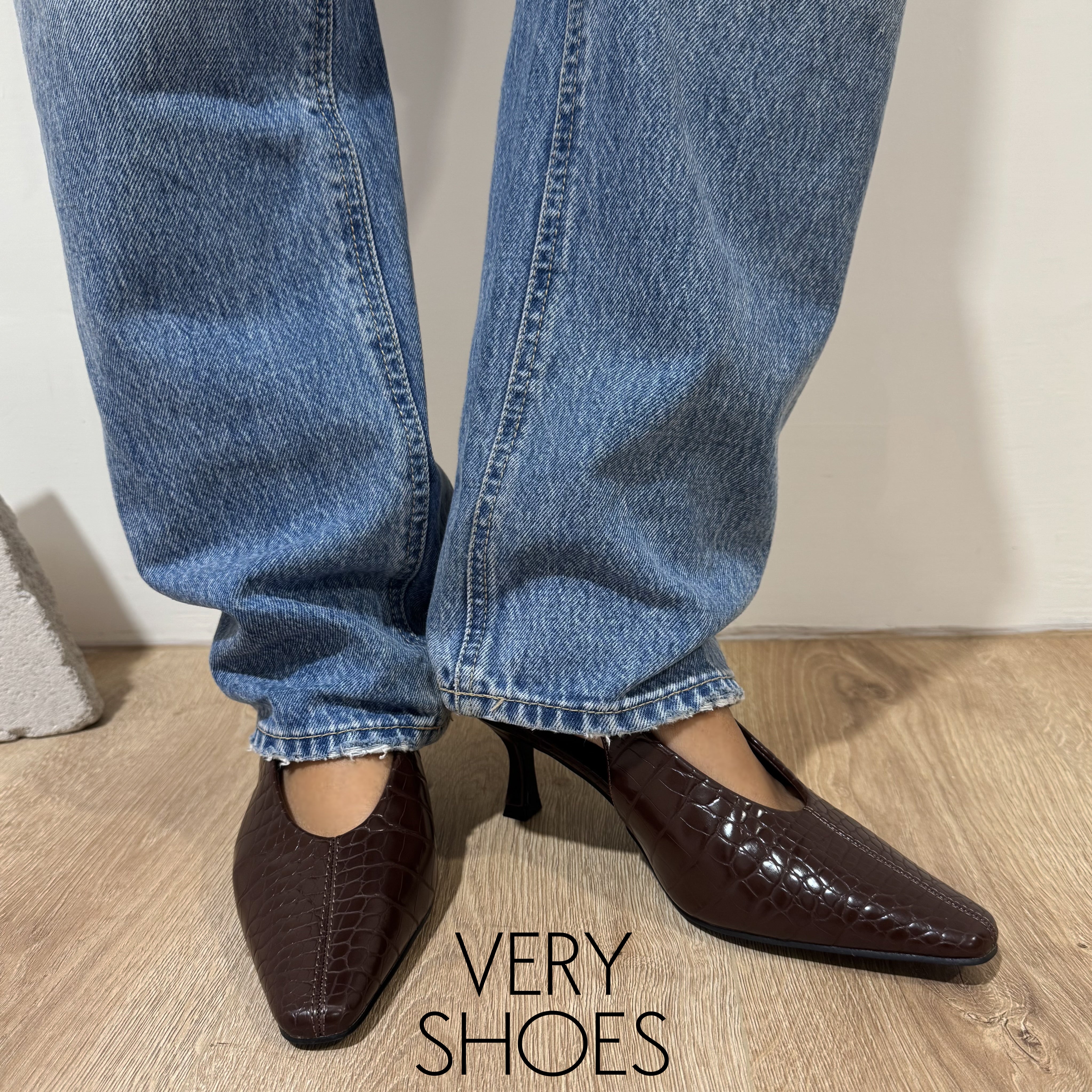 Noemi Décolleté Donna