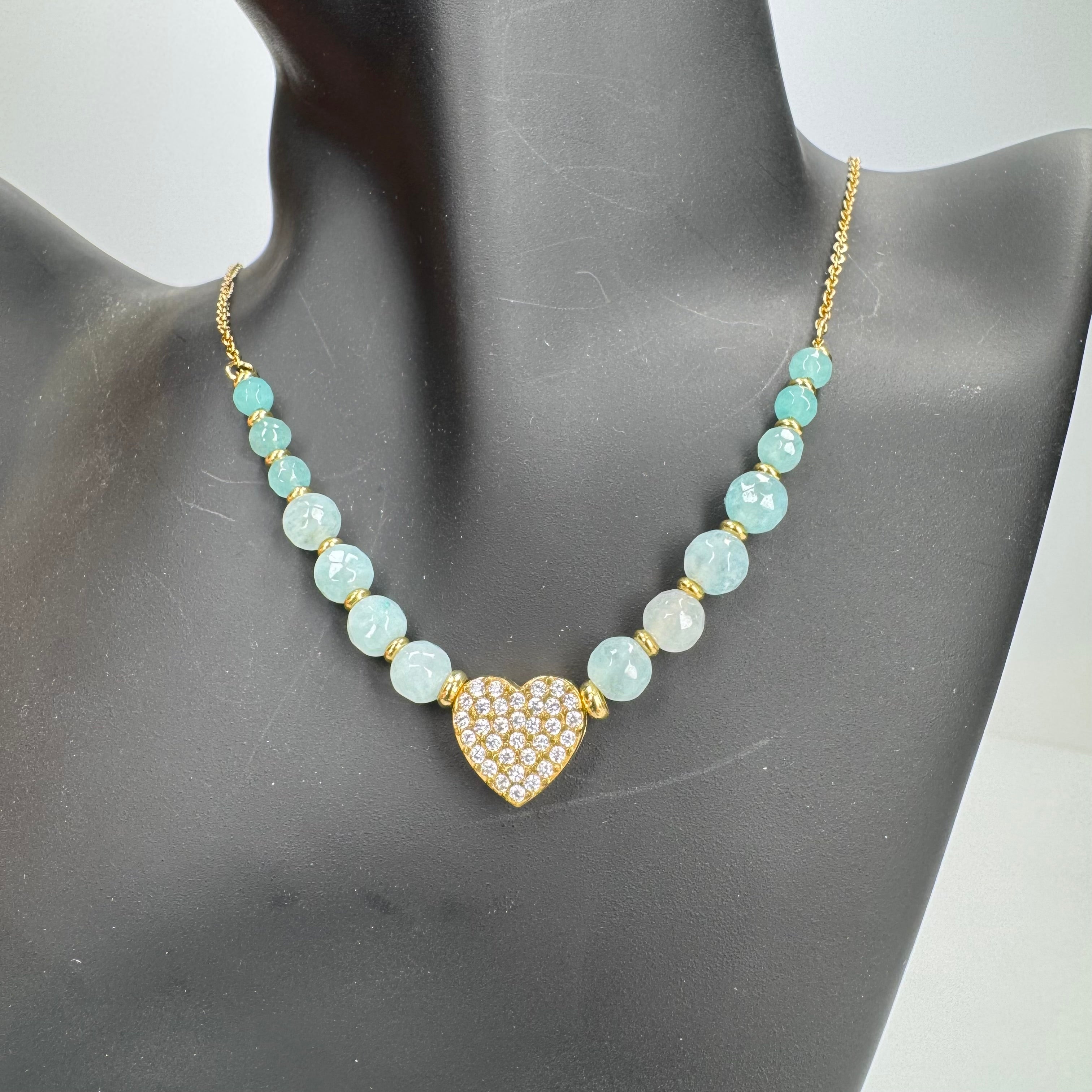 Collana cuore con strass e perline