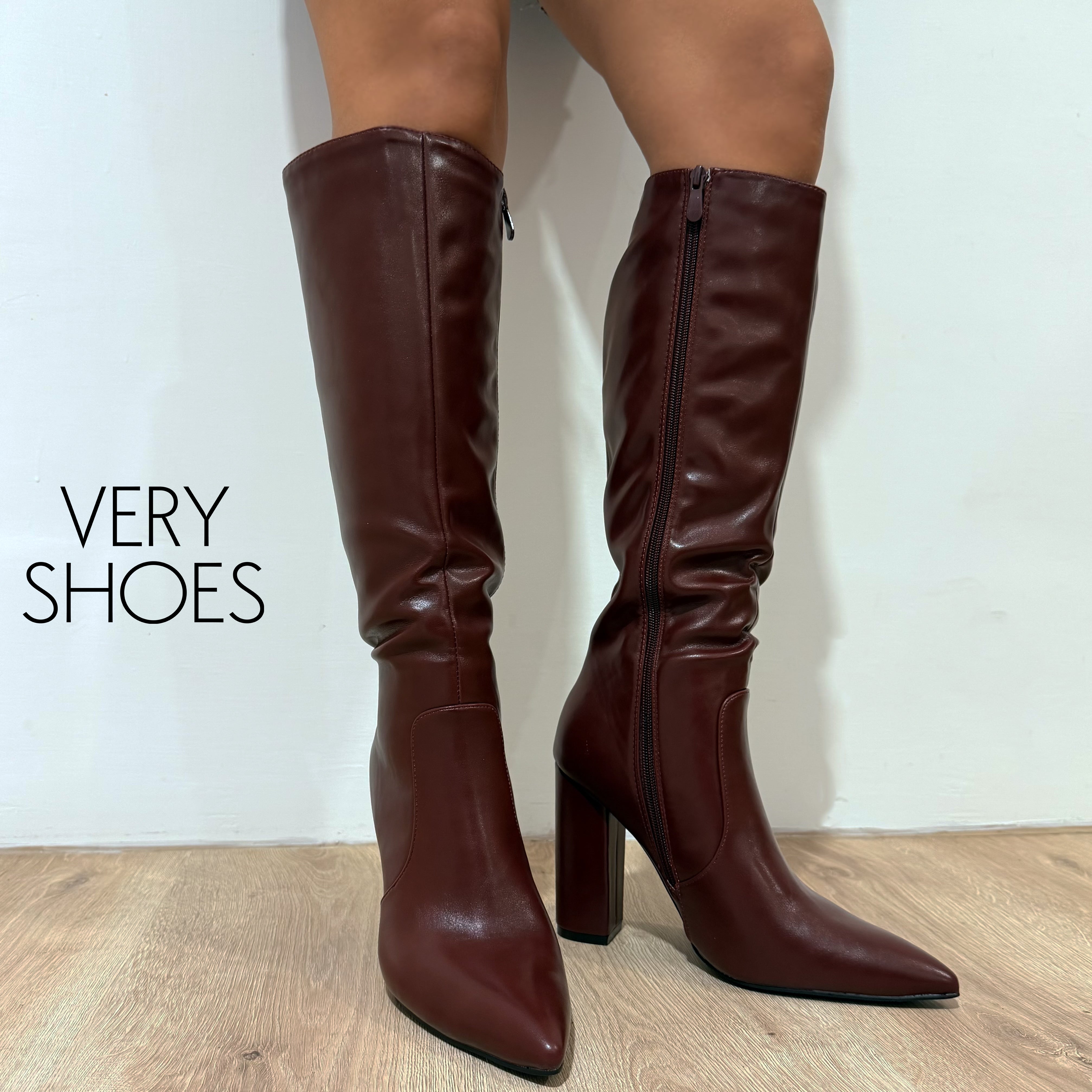 Marcella Stivale Donna