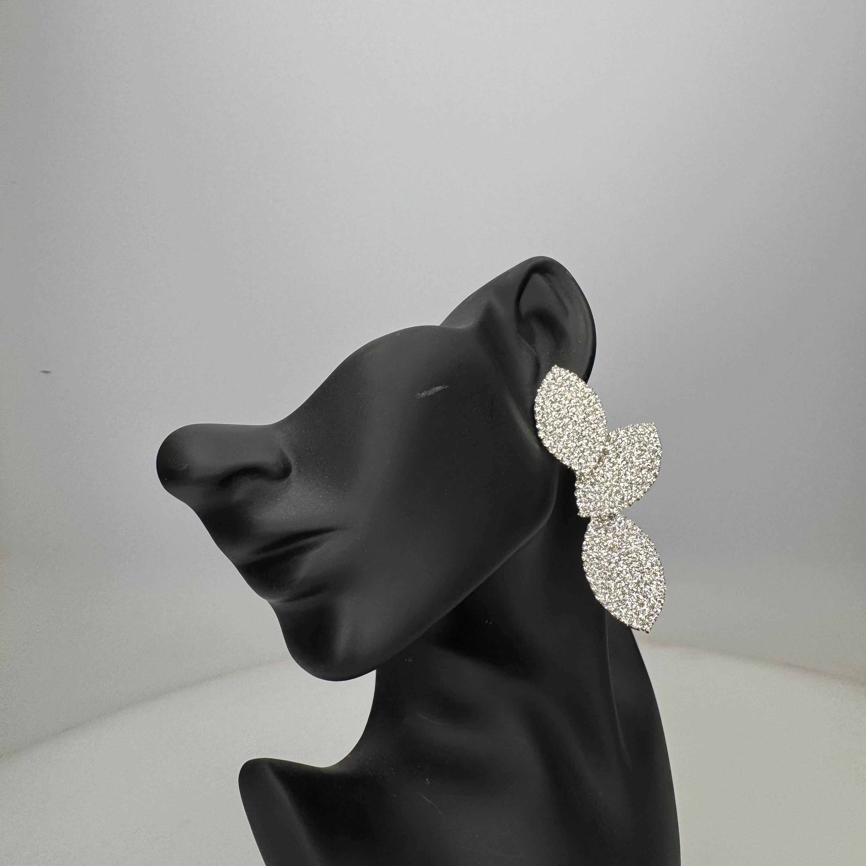 Orecchini Mezzo Fiore con Strass