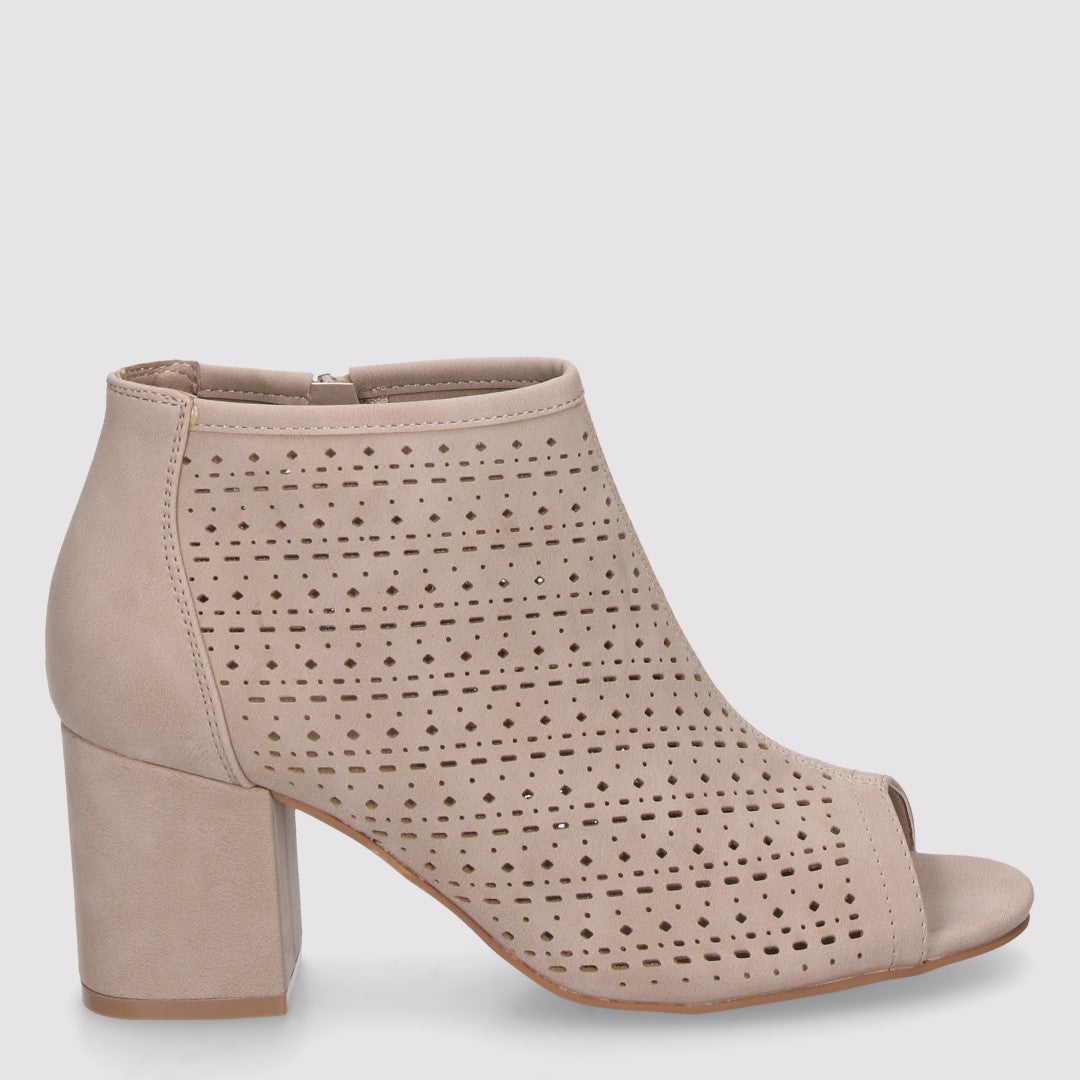 Tarsilla Tronchetto Donna