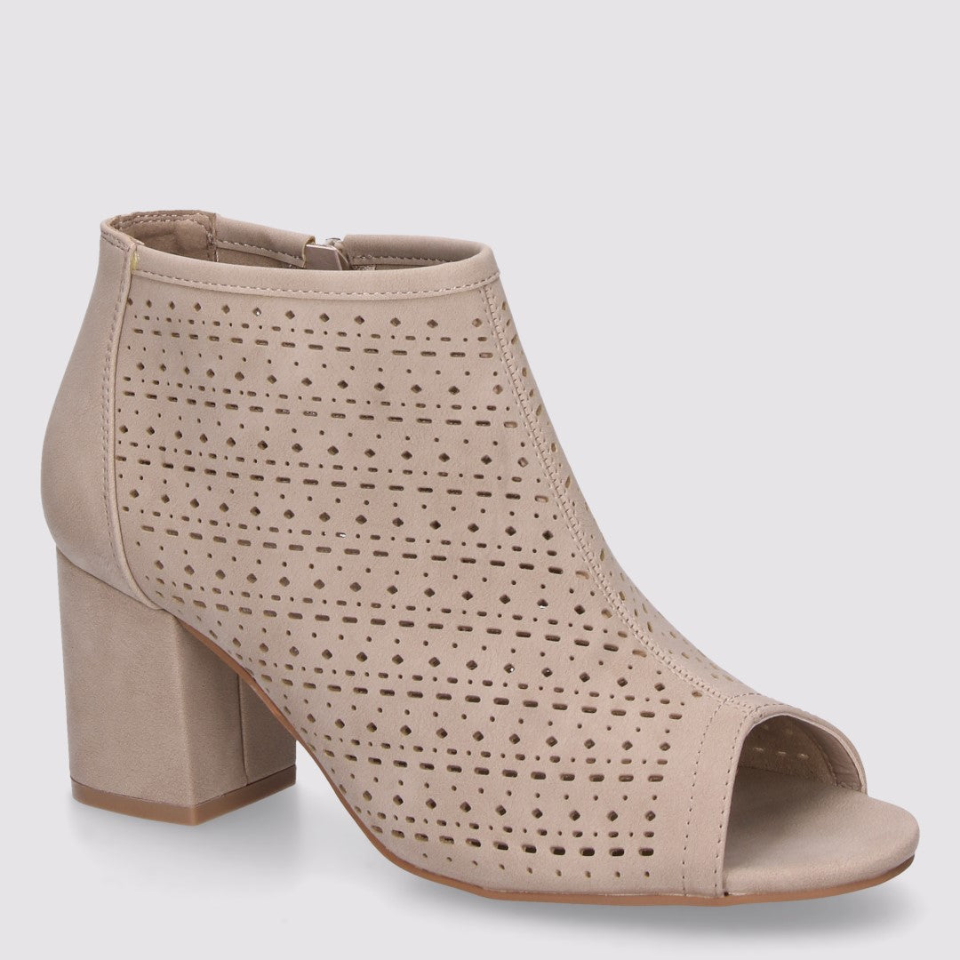 Tarsilla Tronchetto Donna