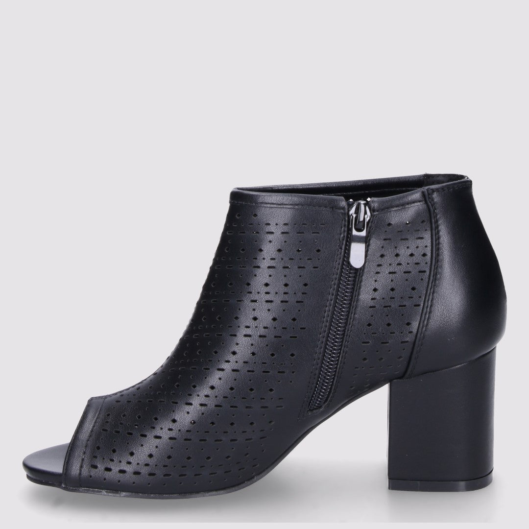 Tarsilla Tronchetto Donna