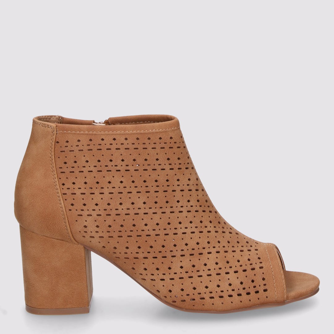 Tarsilla Tronchetto Donna