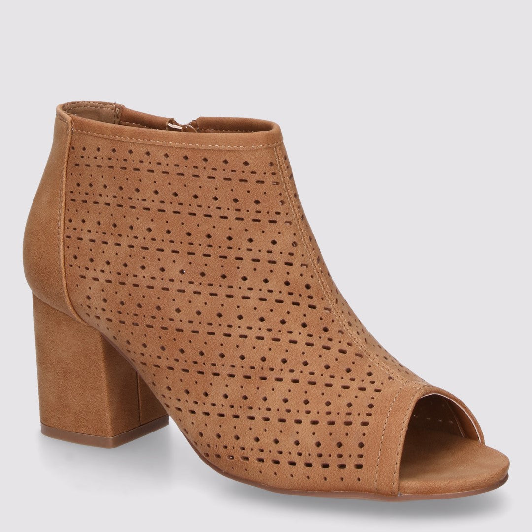 Tarsilla Tronchetto Donna