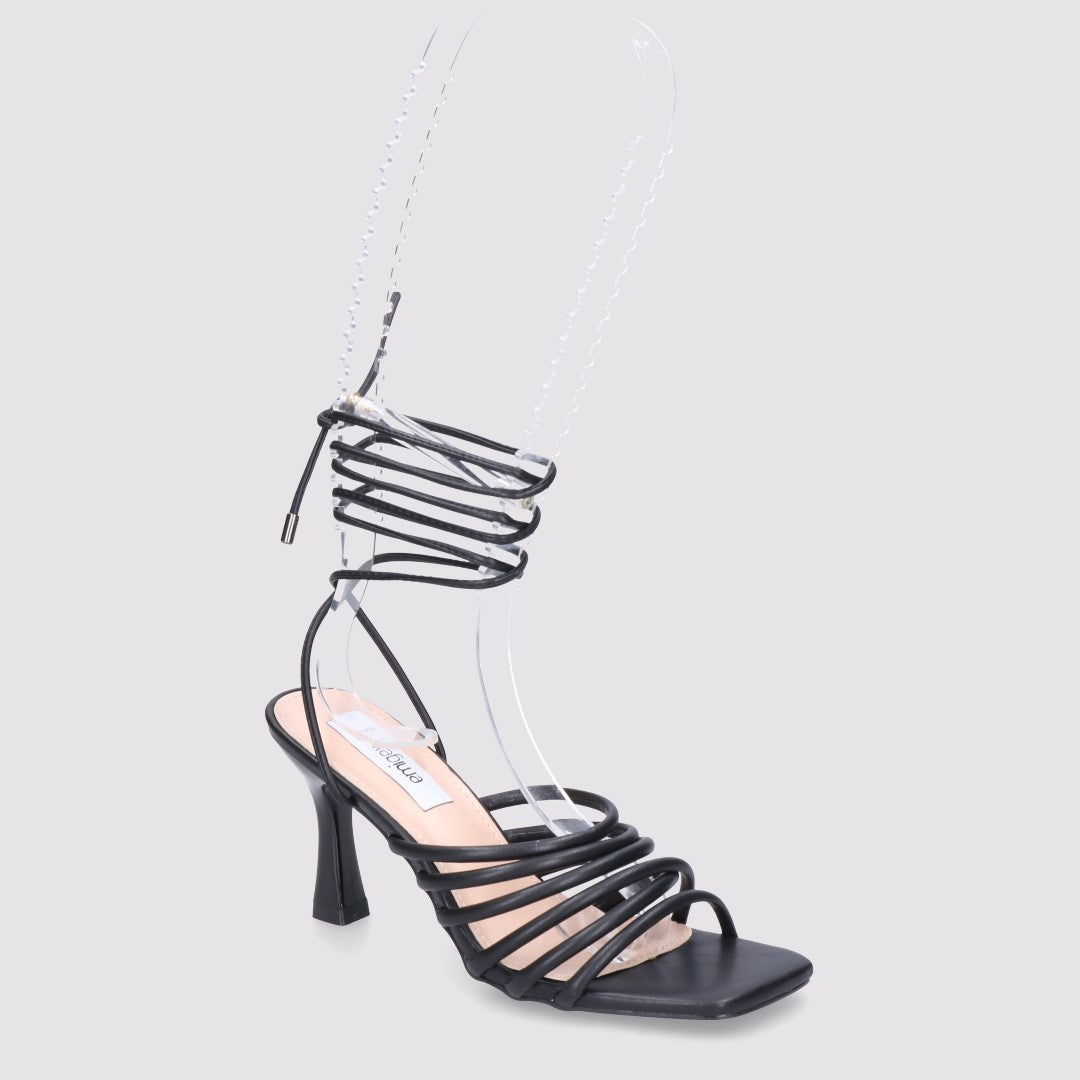 Tullia Sandalo Donna