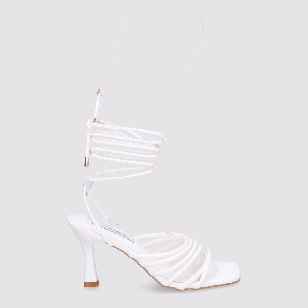 Tullia Sandalo Donna