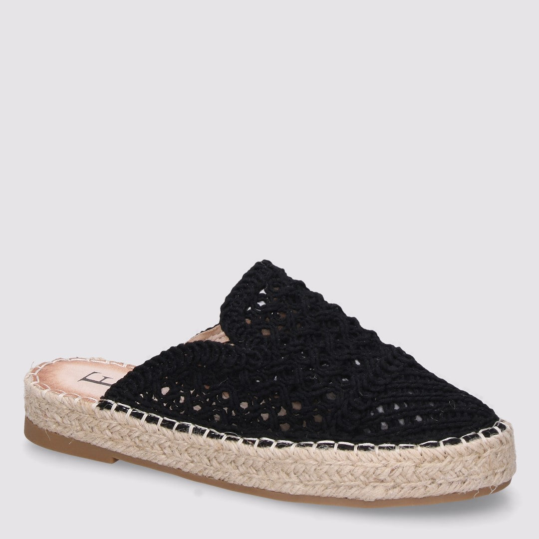 Lucia Sabot Donna