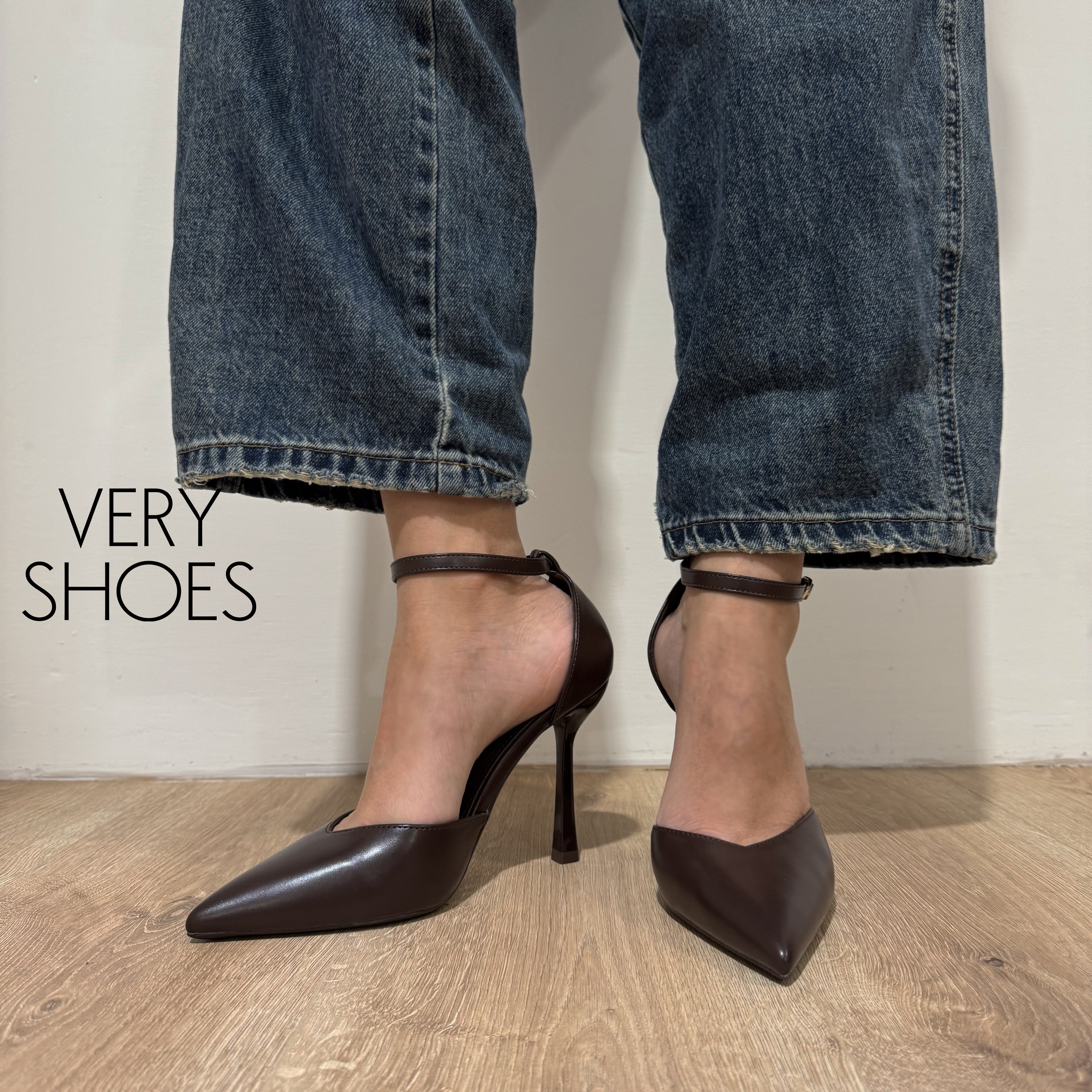 Debora Décolleté Donna