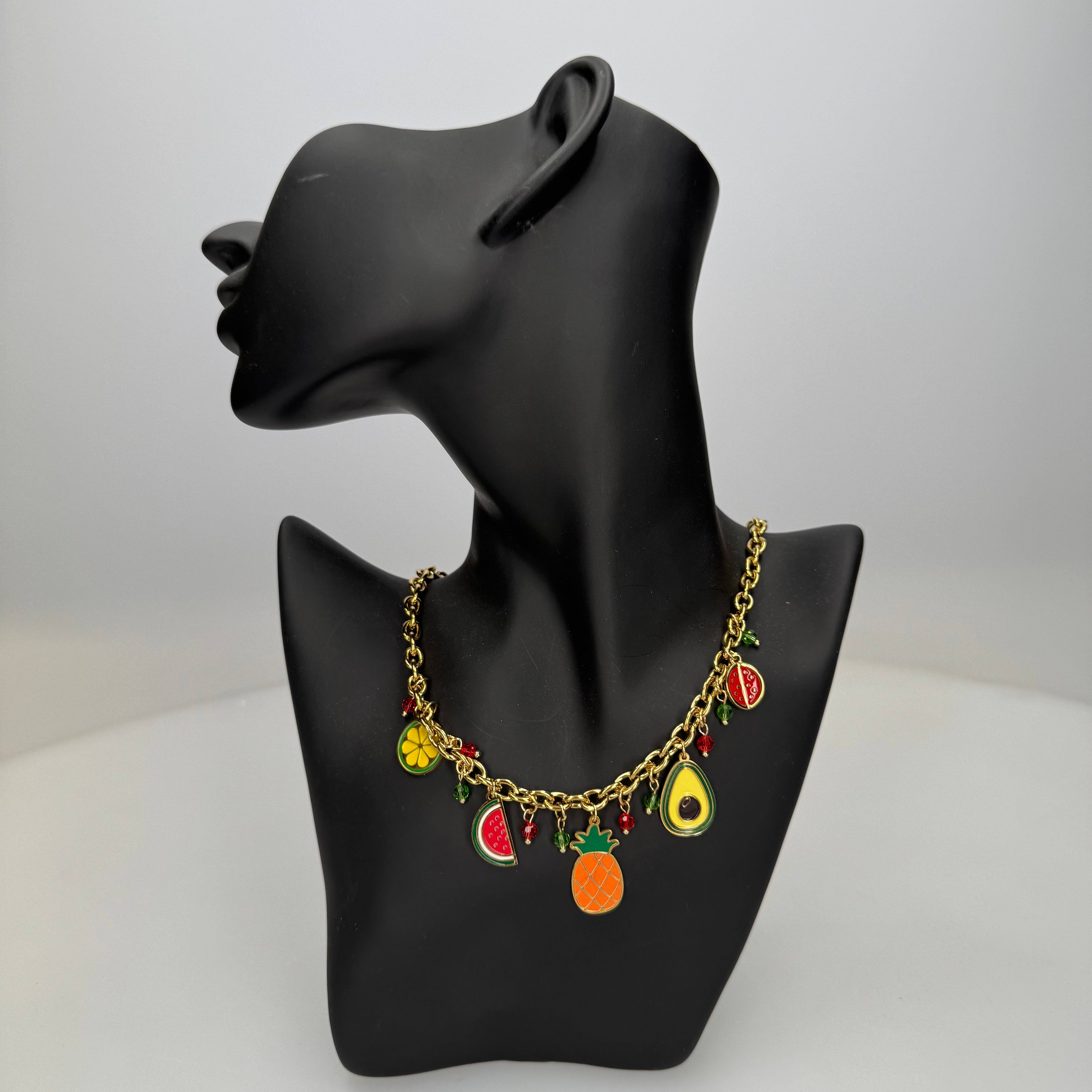 Collana Avocado