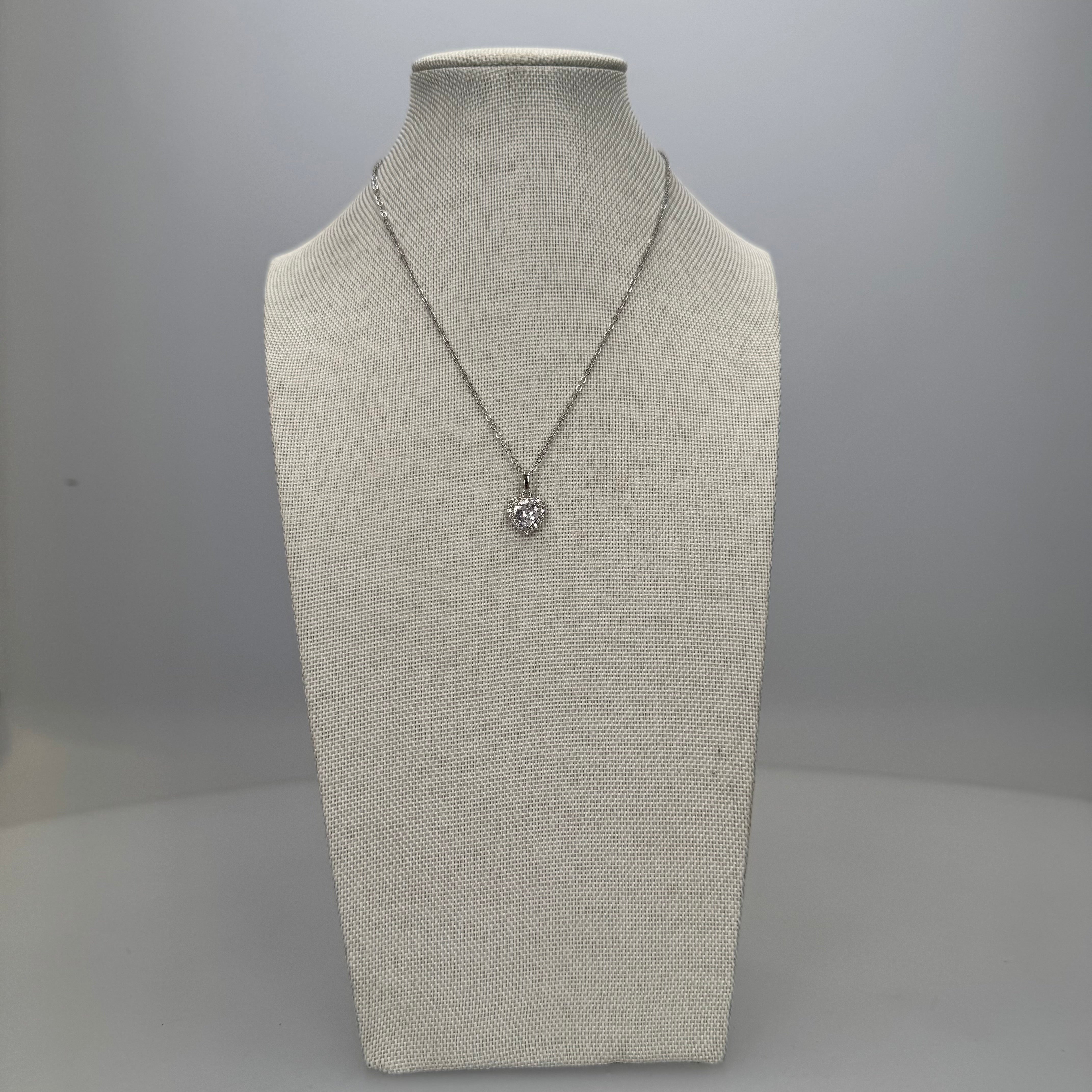 Collana Cuoricino Pavé