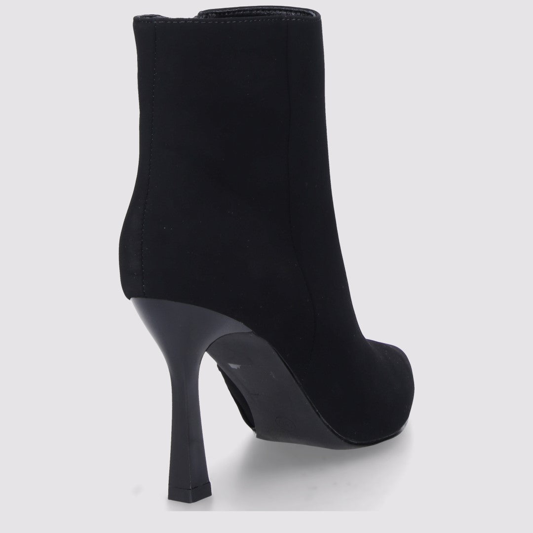 Stefania Tronchetto Donna