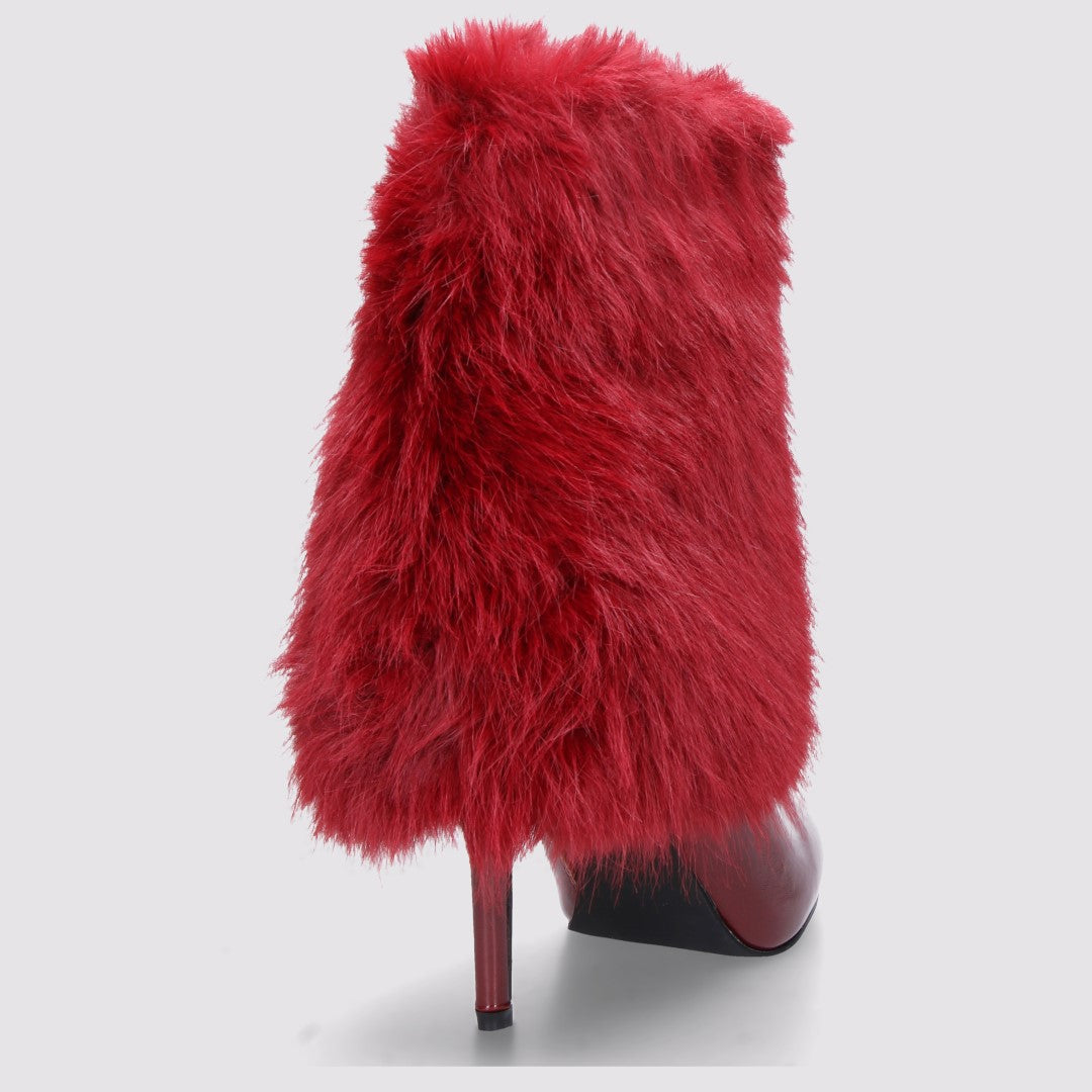 Lucrezia Tronchetto Donna