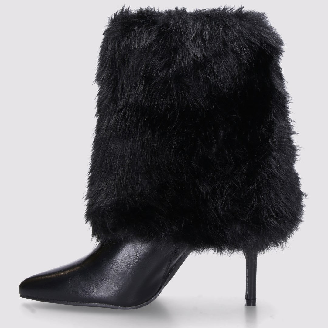 Lucrezia Tronchetto Donna